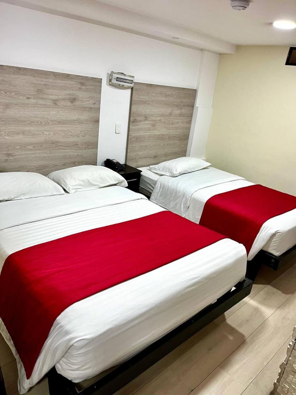 Hotel Imperial Ambato Exterior foto